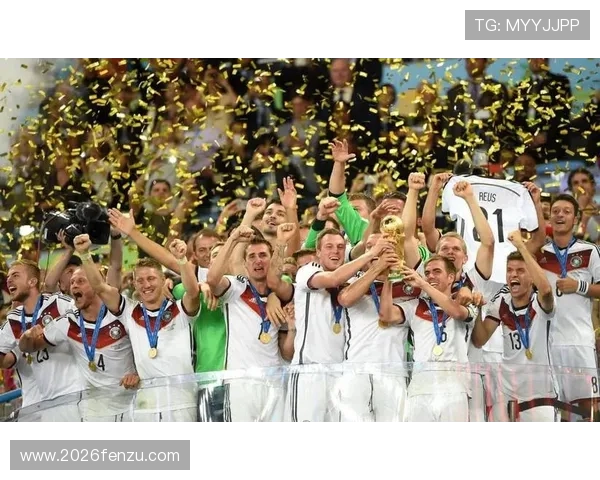 世界杯决赛德国对巴西：比赛中的明星球员表现与精彩瞬间回顾